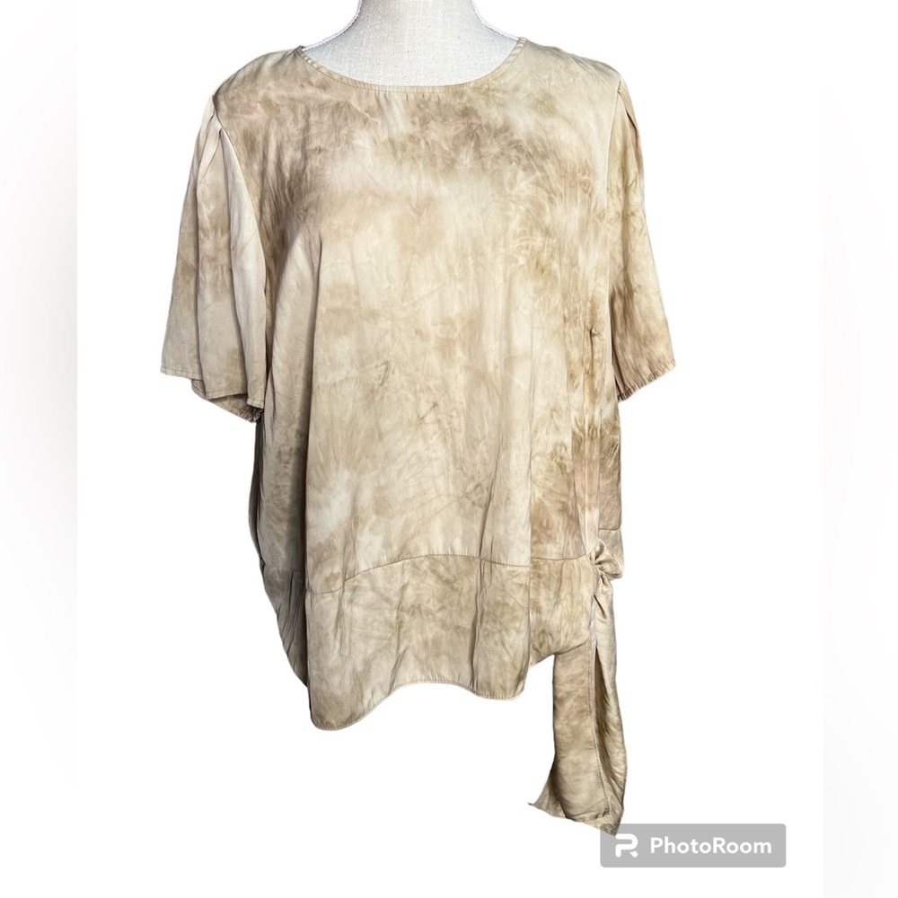 Simply Vera Vera Wang Tan Marbled Blouse
